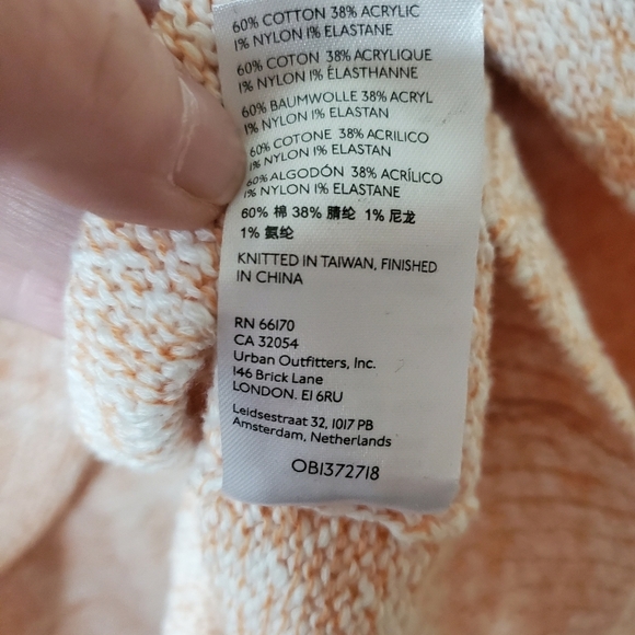 Urban Outfitters BDG Open Knit Sweater Size Medium - Picture 7 of 12